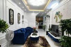 Bán nhà đường láng, gần ngã tư sở, mặt ngõ rộng, lô góc, full nội thất 36mx 4 tầng 4.299 tỷ