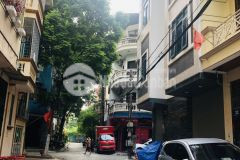 Nguyên thi đinh câu giây, phân lô ô tô tranh hai măt ngo