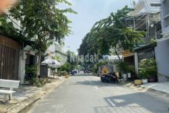 Nhà mt đường 37 tân quy 4x20m vị trí đẹp