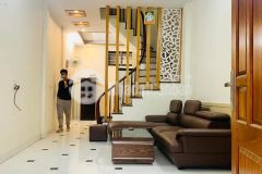 Bán nhà phố trương định, 42m2, 4 tầng, mt3,6m, ô tô, kinh doanh, giá 4.55 tỷ.