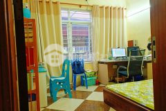 Bán nhà phạm thận duật, cầu giấy 45.5m2, 5 tầng, mt 4.2m, nhỉnh 4 tỷ. tặng nội thất.