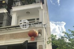 Bán căn nhà mới mua ở liền 5 x15 sát mặt tiền phạm văn đồng thủ đức 8 tỷ 200 triệu