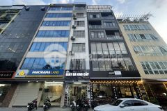 Nhỉnh 13 tỷ nhà mặt phố nguyễn chí thanh, kinh doanh,vỉa hè ô tô tránh