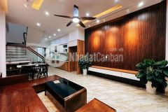 Bán rẻ bán gấp ngôi nhà đang ở tại quận thanh khê. giá 3.3 tỉ