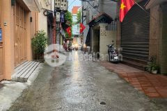 Bán nhà tôn thất tùng, ô tô đỗ cửa, 10m ra phố, nhà đẹp ở ngay, 45m2, chỉ 5.x tỷ