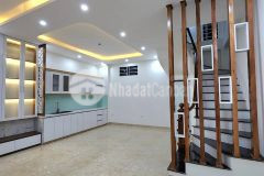 Siêu hiếm đống đa quận, ở luôn, thang máy, dòng tiền, gần ô tô, 4.85 tỷ.