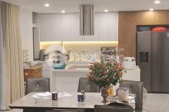 Bán gấp nhà 61m2 5 tầng mặt phố trần hưng đạo hiếm nhà bán
