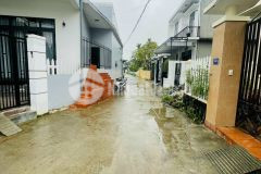 Đất lại thế cách sân vận động 200m dân cư đông toàn nhà mới xây đẹp lung linh