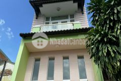 Kẹt tiền cần bán nhà 1 trệt 4lầu 60m26ty350.sổ hồng riêng. quận 6