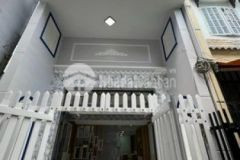 Bán nhà 3 tầng dt 4 6m x 13m sổ hồng riêng