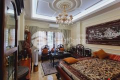 Nhà phố trần quốc hoàn, nhà 2 mặt tiền, phân lô cán bộ cao cấp 42m2 giá 12.6 tỷ