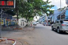 Cần bán gấp nhà đường số 22 hxh sát mt đường 60m2 chỉ nhỉnh 8 tỉ phước long b.