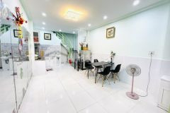 Bán gấp nhà nguyễn oanh gò vấp 32m2 chỉ 3 tỷ 3