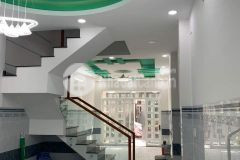 Nhà mới xây 4 tầng hxh 6m giá 5 tỷ