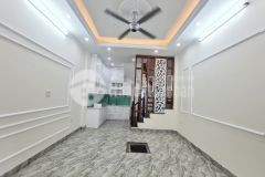 Bán gấp nhà giải phóng 40m2 5 tầng cực đẹp ở luôn