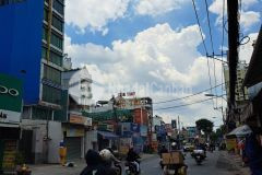 Nhà mặt tiền tô ký quận 12 220m2 gần chợ tân chánh hiệp.