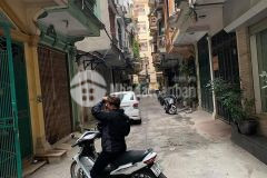 Bán nhà chính chủ nguyễn chí thanh, đống đa, kinh doanh ôtô,, dt55m mt5m 5t, nhỉnh 6 tỷ.