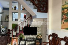 Nhà đẹp bình tân 3 lầu tặng nội thất hẻm xe tải đua nhỉnh 4 tỷ