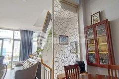 Bán nhà cmt8, quận 10, 3 tầng 3pn, mới đẹp, giá rẻ