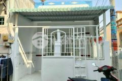 Bán nhà mặt tiền hẽm xe hơi ấp 4 xã đa phước