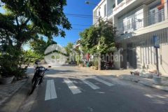 Bán lô đất trục thông dài bá tùng 1 hoà quý