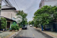 Về quê sống bán 2 căn nhà cấp 4 ngang 8.2m phước bình. q.9 giá 19 tỷ