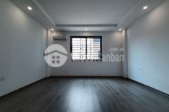 Bán nhà, phúc lợi ô tô đỗ cửa, mới kính koong,nội thất xịn, 30m2, 5 tầng, mt 4.5m. 2.95 tỷ