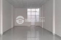 Cho thuê mặt bằng thông thoáng, vỉa hè rộng đường 304 thích hợp mọi loại hình kinh doanh.