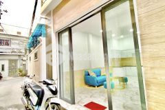 Nhà nhỏ giá nhỏ ngang 4m bán 3,5 tỷ đường lâm văn bền quận 7