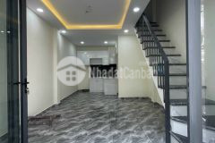 3,28 tỷ nhà mặt hẽm, xh đỗ cách 20m đường trần xuân soạn quận 7