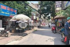 1.35 tỉ nhà ngọc lâm 40m2, ô tô đỗ cửa, kinh doanh nhỏ