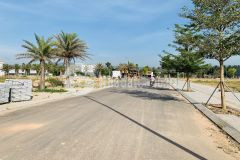 Chỉ với 900tr sở hữu ngay đất nền mặt tiền ql 1a ngay trung tâm thị xã