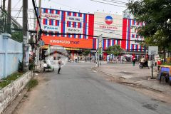 Hẻm xe tăng nhà cấp 44.218 khu buôn bán sầm uất gần trường ngay chợ giảm mạnh chỉ 8.1 tỷ