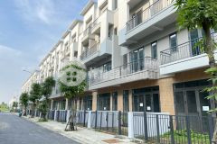 Bán căn shopphouse đối diện chung cư, nơi tập trung 50.000 công nhân, ngay cạnh khu công nghiệp