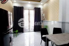 Nhà đẹp đường tôn đản q4, xách vali vào ở ngay, 39m2, giá 4.25 tỷ tl.