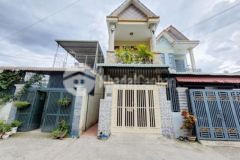 Bán nhà 1 trệt 1 lầu và 5 phòng trọ gần lê thị út