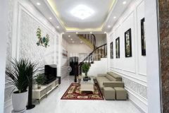 1 nhà ra ô tô tránh, phố nguyễn ngọc nại, thanh xuân, 37m2x6t, 5 tỷ.