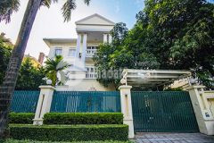 Biệt thự vip khu chiến thắng 3 mặt thoáng, gara riêng, bảo vệ 2424. 200m2. giá 26 tỷ.