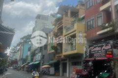 Ban nha góc 2mt hoa hao phường 5 quận 10. dt 5 x 11m. 3 tầng. gia 13.3 ty tl.