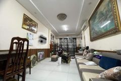 Bán nhà lạc long quân. tây hồ, dt 35m x 5t, mt 3,5m. giá 5,1 tỷ.