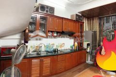 Bán nhà láng đống đa, dt 30m x4t, mt 6,1m, giá 3,450 tỷ.