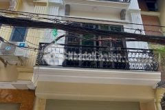 Siêu mẫu mặt phố, gara ô tô, kinh doanh các loại, hiện đại đẳng cấp