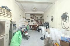 Nhà mặt ngõ, ngõ to hơn phố, gara ô tô nguyễn phúc lai, đống đa. 0911554873.