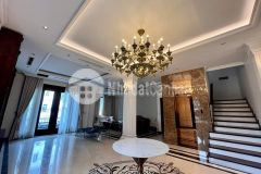 Biệt thự đơn lập thang máy vinhome riverside long biên