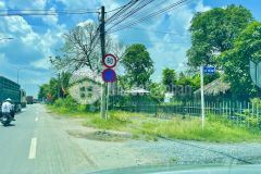 Bán nhanh miếng đất 240m2 full thổ ở củ chi giá 1 tỷ 550