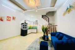 Bán nhà lê trọng tấn hà đông ôtô vào nhà. nở hậu. 5 tầng. 4.7 tỷ