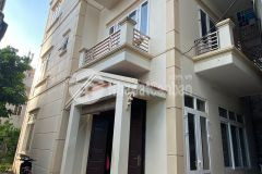 Chủ cần bán nhà 3.5 tầng 75m2 ở trâu quỳ, gia lâm, 10m ra trục ô tô tránh