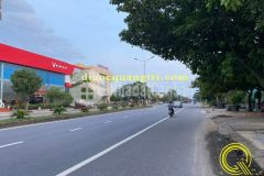 Mặt tiền quốc lộ liền kề vinfast chevrolet quảng trị 2xxx