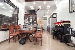 Bán nhà phố nhân hoà thanh xuân, ô tô ở sướng ngõ thông, 34m2, 5t, hơn 4 tỷ.