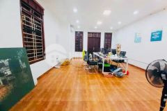 Bán gấp nhà 94m2 5 tầng phố tây sơn 17 tỷ kd 0912899405